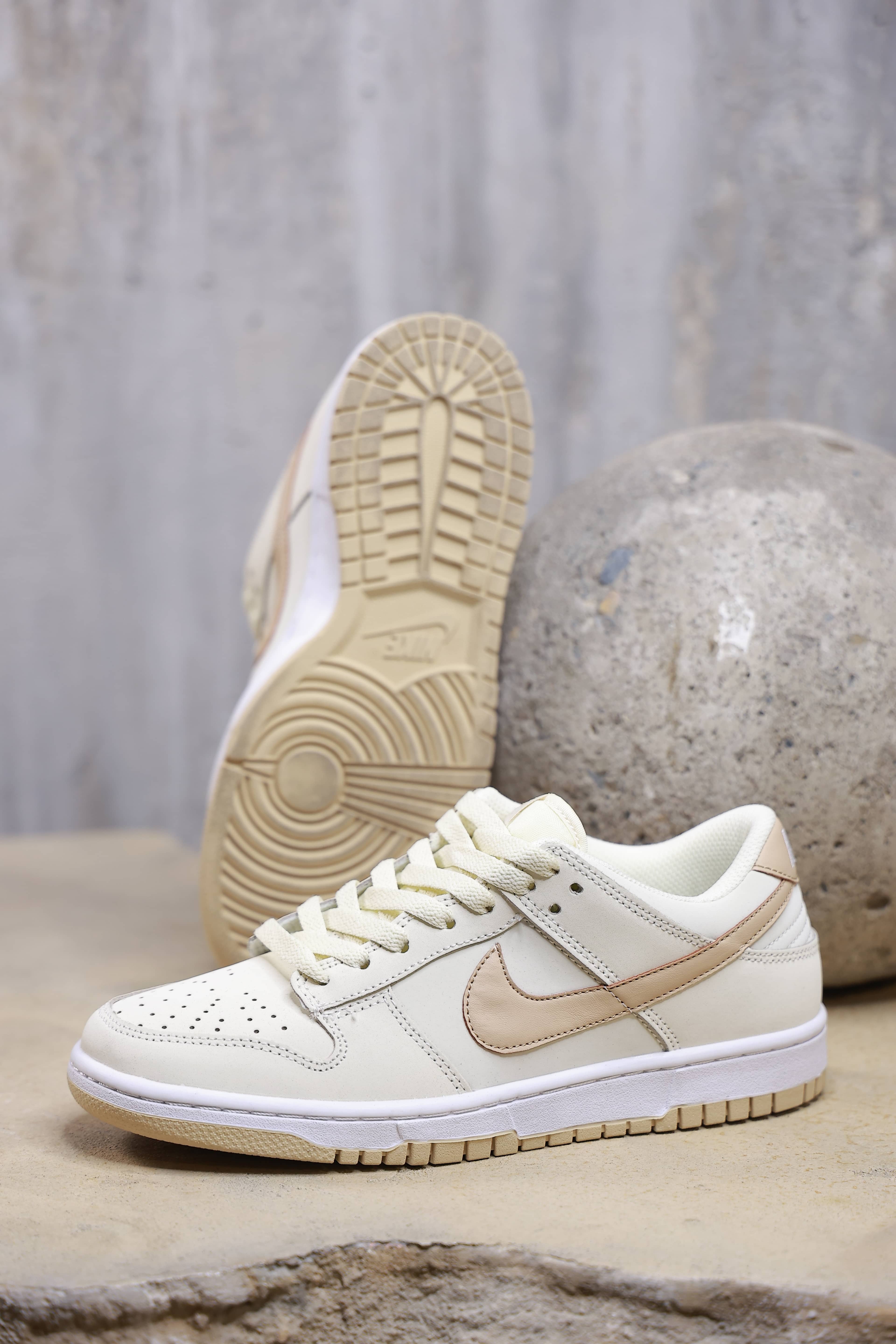 Nike Dunk Low / BEJIVIY / 44 3