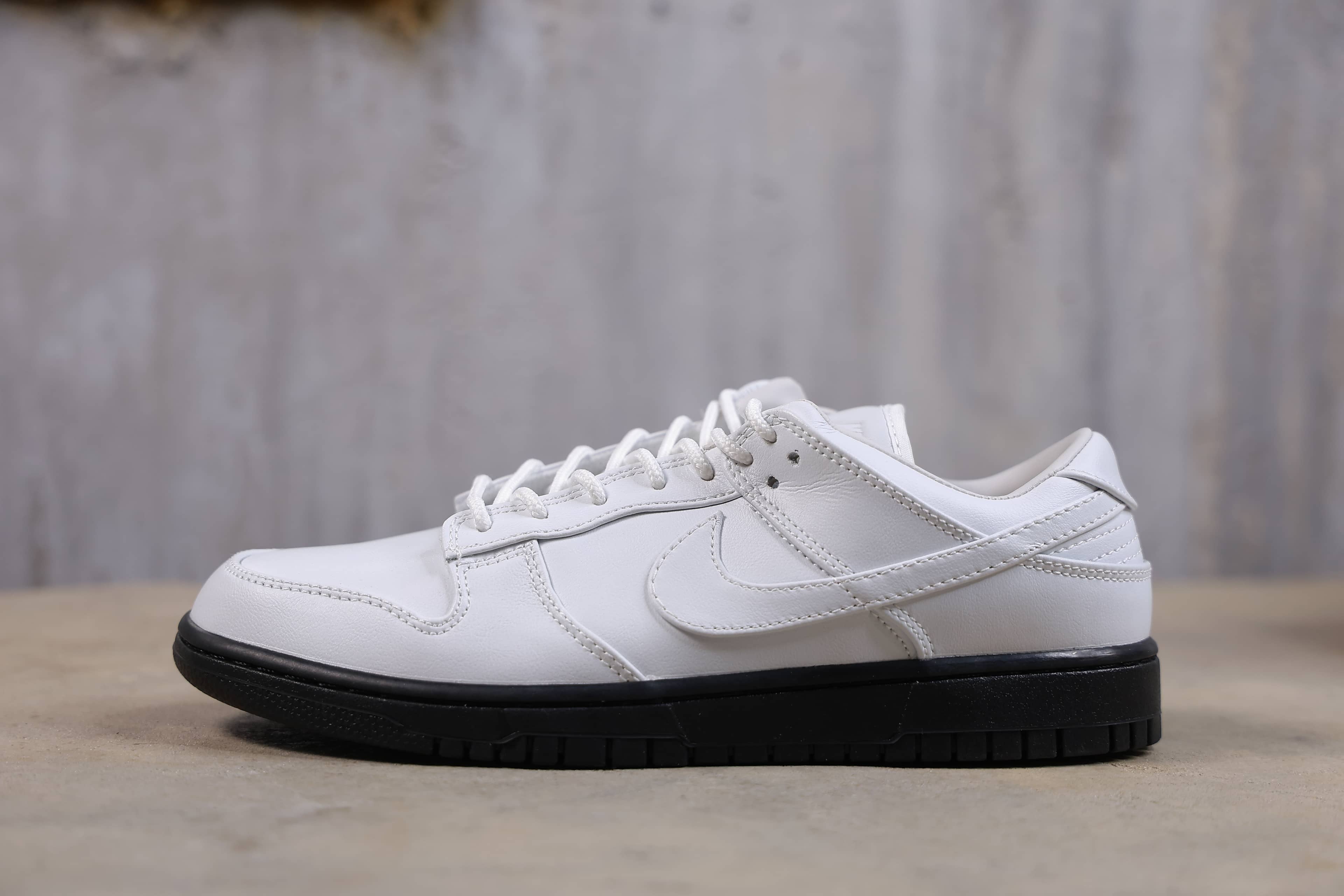 Nike Dunk Low / OQ / 42 2
